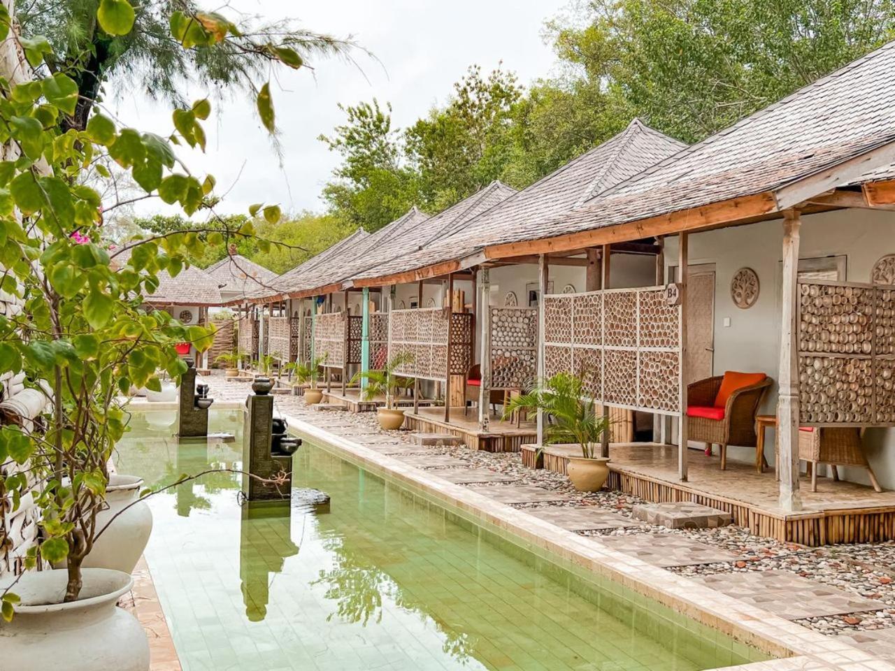 Bungalow Cafe Gili Beachfront Gili Meno Exterior photo